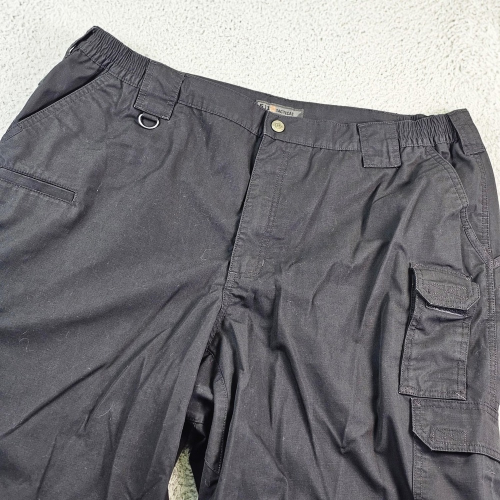 5.11 Tactical Cargo Shorts Mens 42 Black Ripstop Elastic Waist 11 Inseam Utility